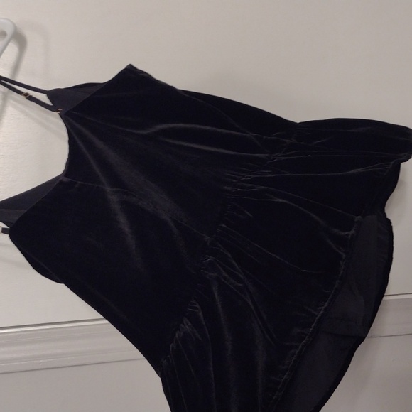 NEW NWT J. Crew Black Silk Velvet Peplum Cami Size 2 - Picture 14 of 16